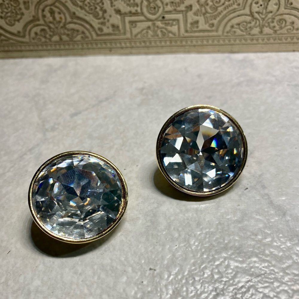 VINTAGE large clip on earrings